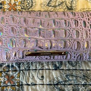 BRAHMIN VIOLET WONDERLAND WALLET